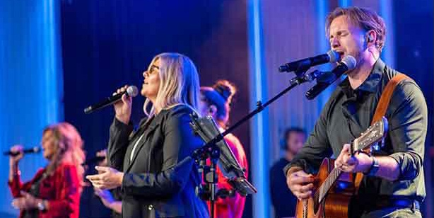 Worship at Oceans Unite